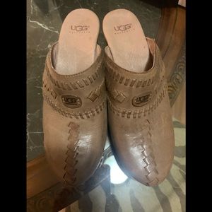UGG clogs